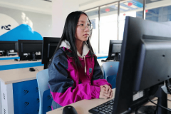 朋友推薦來新華，一起筑夢未來