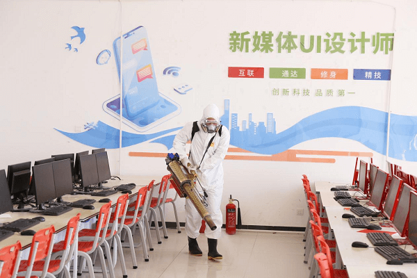 抗擊疫情 我們在行動