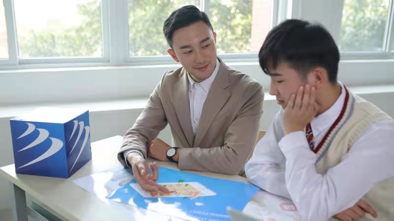 讓職業(yè)教育“香起來(lái)”,新華電腦教育譜寫就業(yè)新篇章