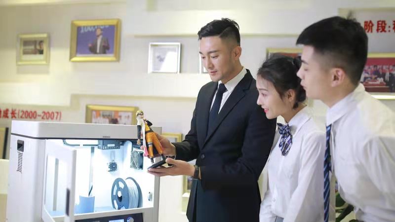 讓職業(yè)教育“香起來(lái)”,新華電腦教育譜寫就業(yè)新篇章