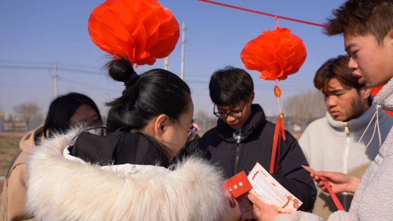 新華游園會，喜氣洋洋鬧元宵