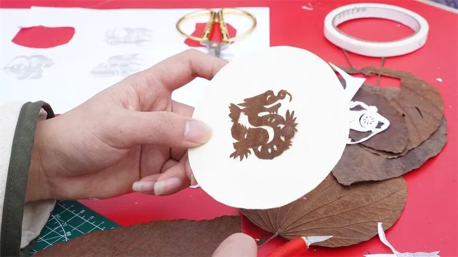 新華電腦教育春季開學(xué)熱 | 非遺進校園，國潮范十足！