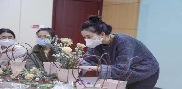 蘭州新華 師情花藝