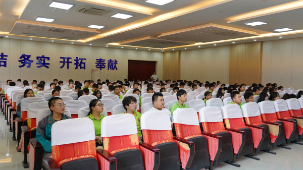 校慶35周年 優(yōu)秀學(xué)子分享會(huì)