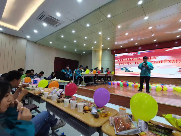 弘揚傳統文化,抒發愛國熱情——蘭州新華雙節活動