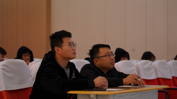 展示專業(yè)技能 提高職業(yè)素養(yǎng) 蘭州新華CAD學(xué)生結(jié)課答辯